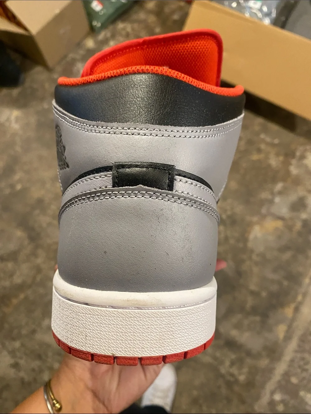 Nike Men's Air Jordan 1 Mid Black Grey Red